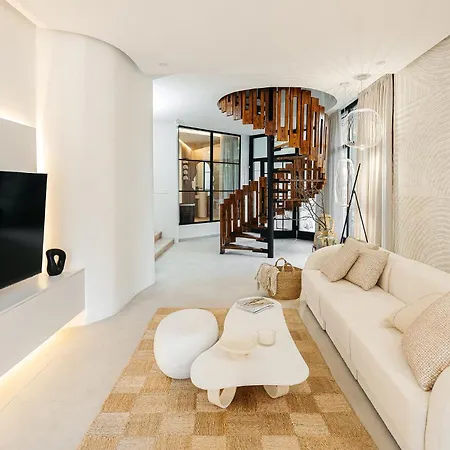 Luxurious Ksenia With Pool Villa Murter