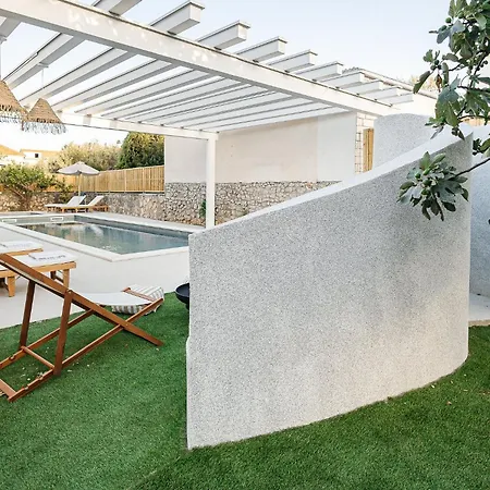Villa Luxurious Ksenia With Pool *