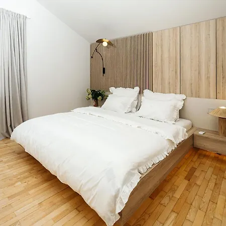 Villa Luxurious Ksenia With Pool *