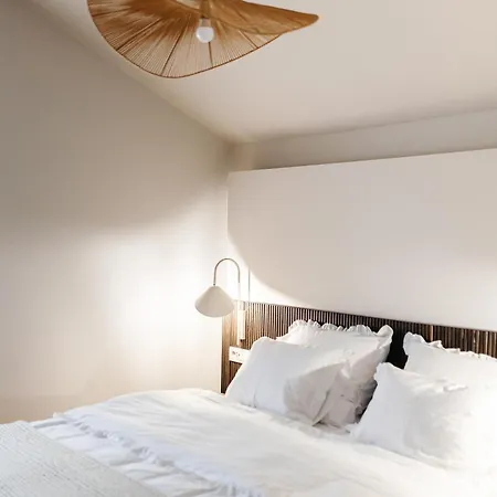 Luxurious Ksenia With Pool 别墅 穆泰尔岛