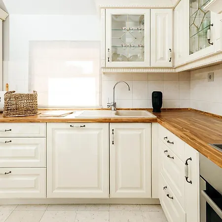 Luxurious Ksenia With Pool 别墅 穆泰尔岛