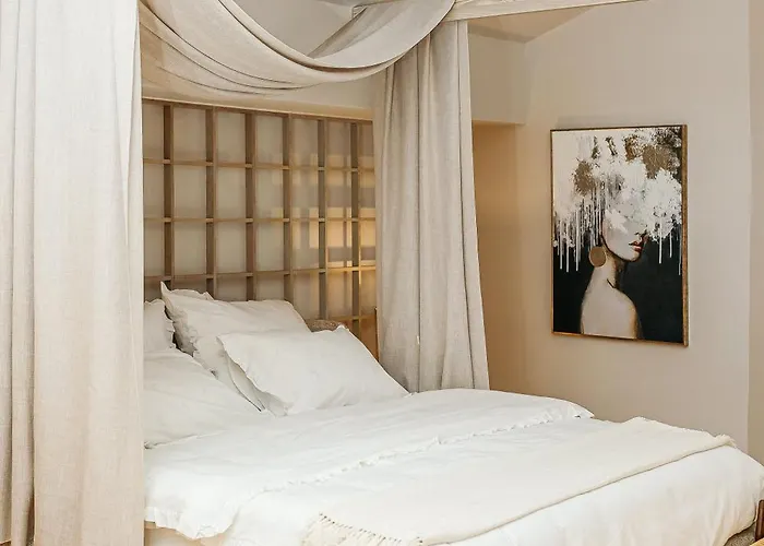 Luxurious Ksenia With Pool Villa *