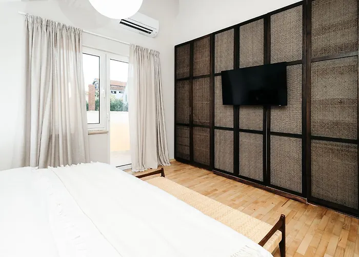 Luxurious Ksenia With Pool * Murter