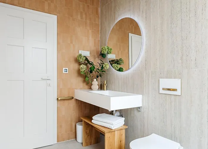 Luxurious Ksenia With Pool *