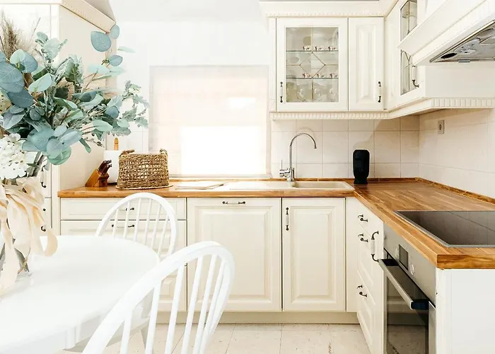 Luxurious Ksenia With Pool Villa *