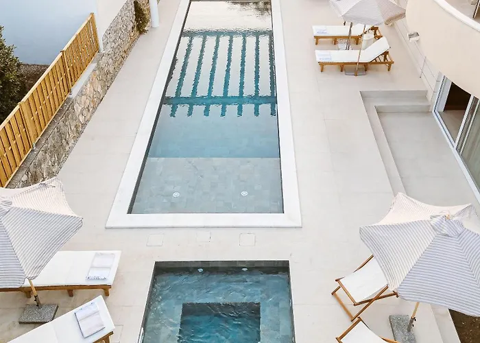 Luxurious Ksenia With Pool