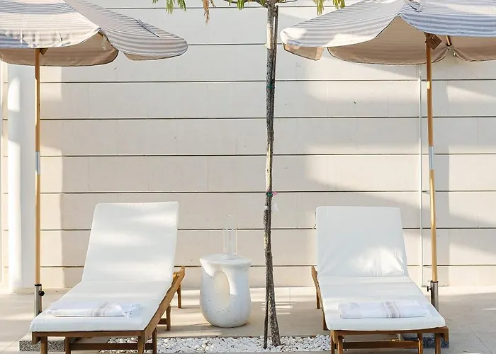 Villa Luxurious Ksenia With Pool