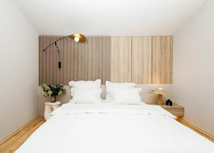 Villa Luxurious Ksenia With Pool *