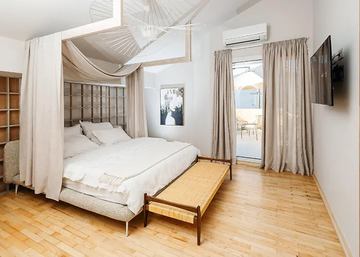 Luxurious Ksenia With Pool Villa Murter