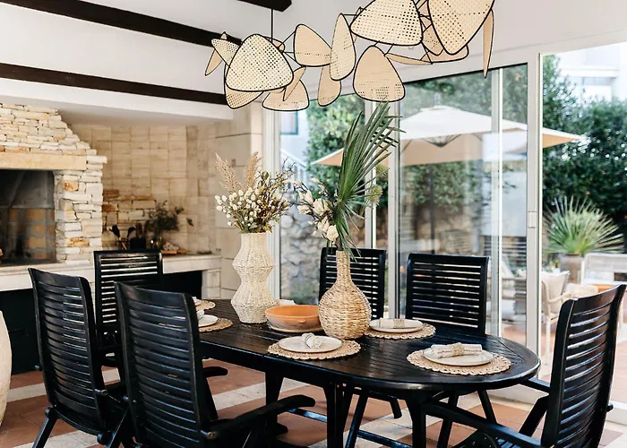 Luxurious Ksenia With Pool Murter