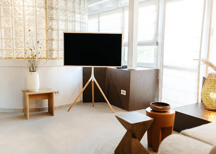 Luxurious Ksenia With Pool Villa