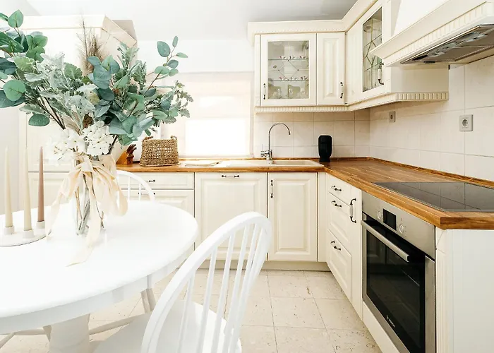 Luxurious Ksenia With Pool Murter