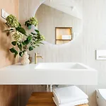 Luxurious Ksenia With Pool Villa