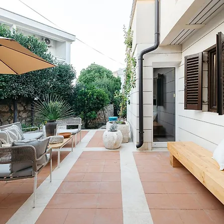 Villa Luxurious Ksenia With Pool *
